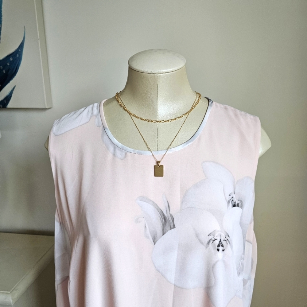 Calvin Klein Pink and White Floral Dress - Picture 8 of 11